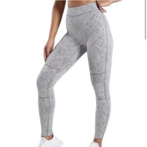 Gymshark Dry Fleur textured Womens Leggings size M